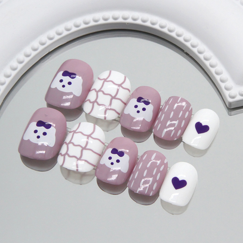 أظافر مزيفة مربعة قابلة لإعادة - مراجعة Nail Art Press On وسعره